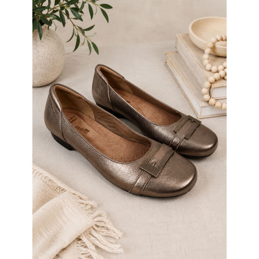 Clarks Cushion Soft Metallic Bronze Ballet Flats Women’s 7.5 M Comfort